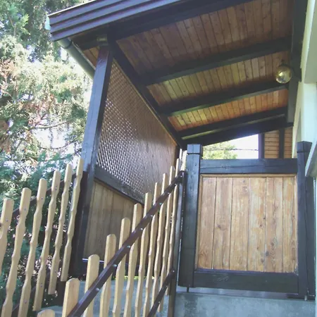 Vuca Klimatizalt Apartmanhaz Appartement