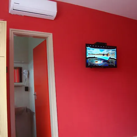 Vuca Klimatizalt Apartmanhaz Balatonboglár