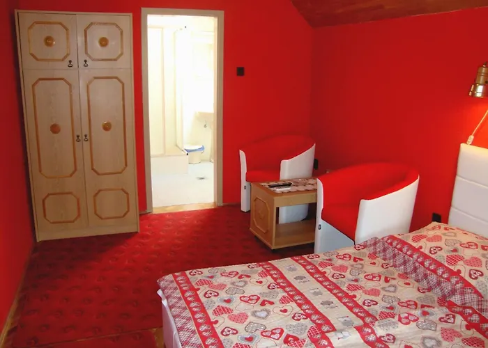 Vuca Medences, Klimatizalt Apartmanhaz